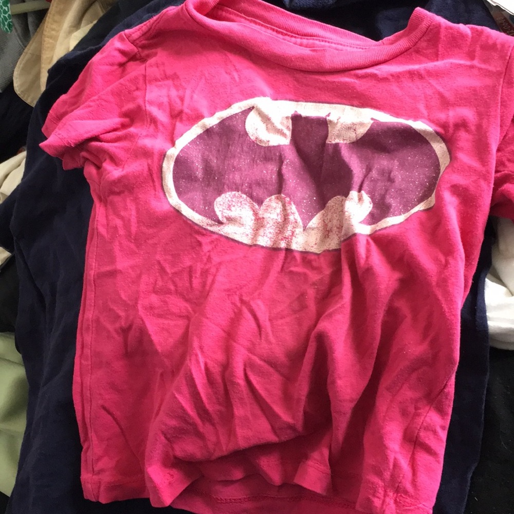 FINAL MARKDOWN Little girls Batman tee 4t